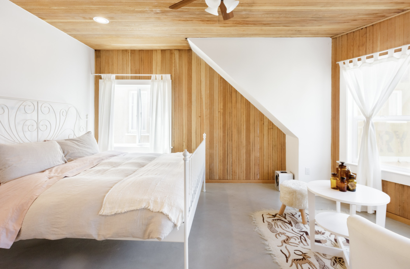 LA Airbnb in Venice, California Guest Bedroom