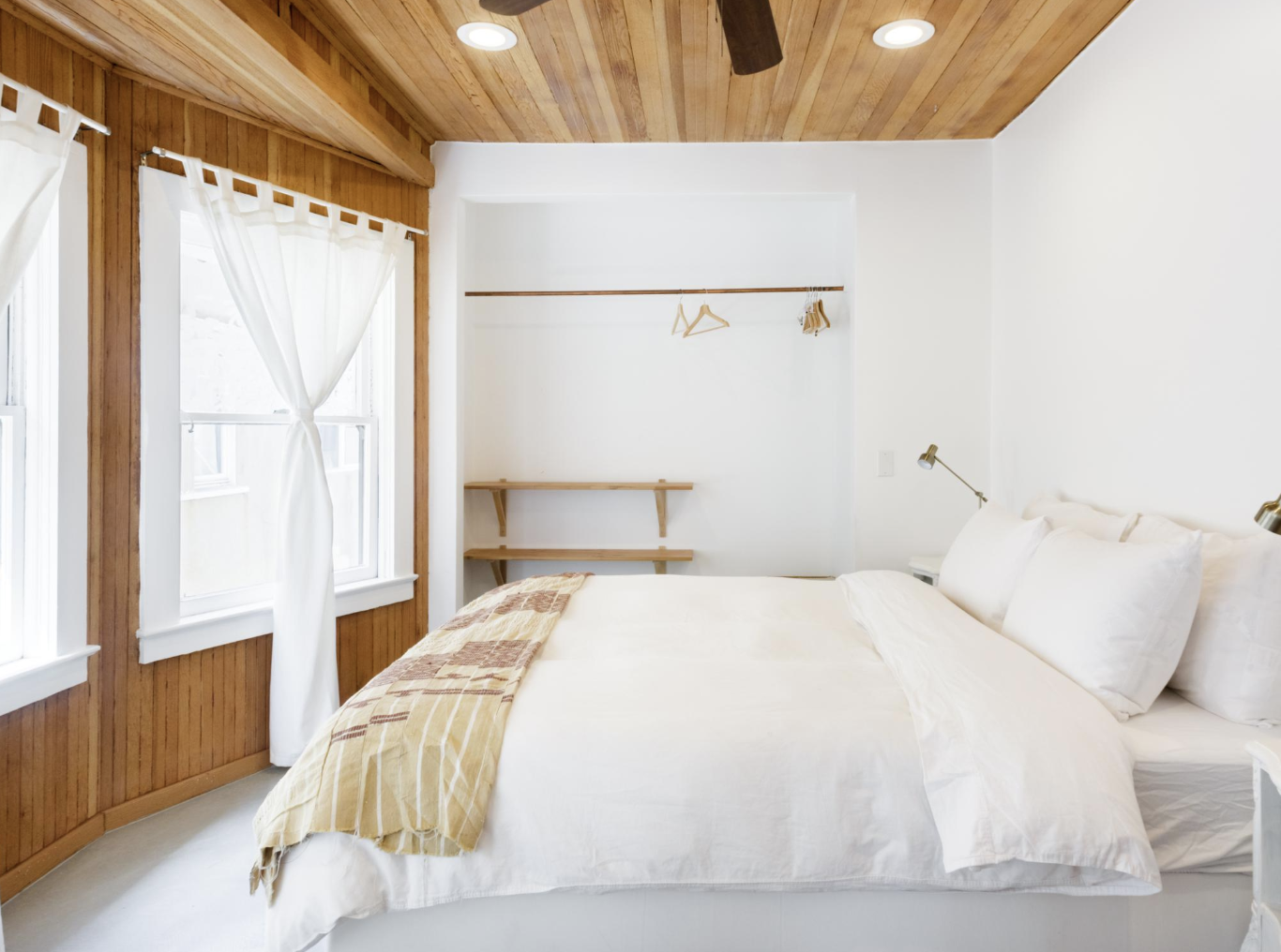 LA Airbnb in Venice, California Bedroom