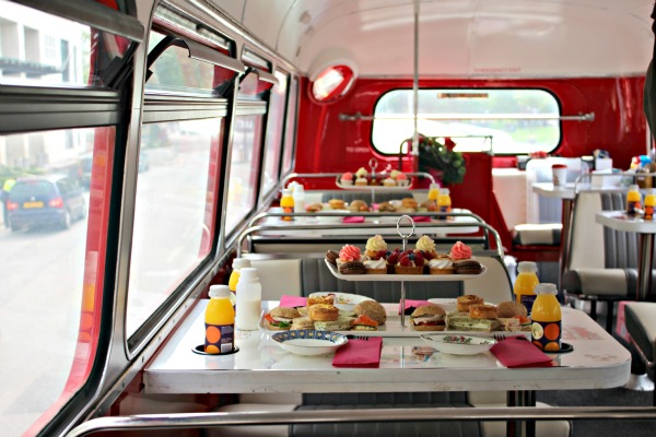 iVisit.... the Afternoon Tea Bus