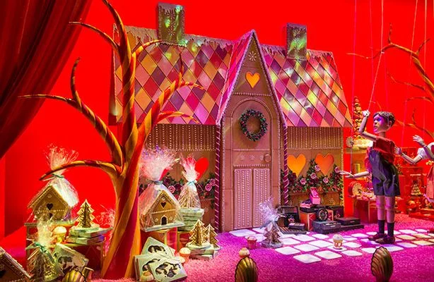 iVisit.... The Best of London's Christmas Windows