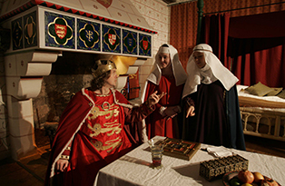 iVisit.... Life in the Medieval Palace at the Tower of London