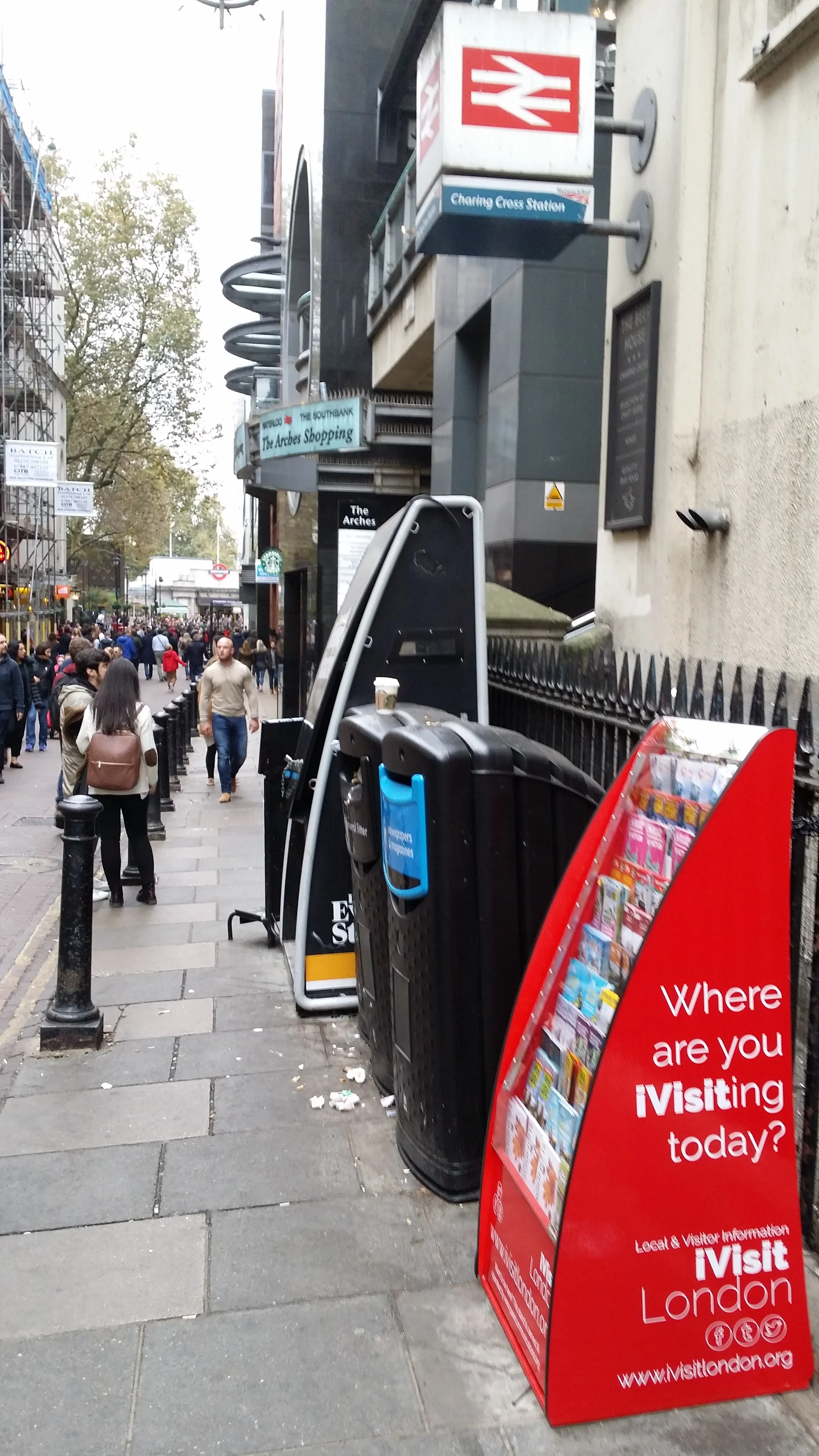 Embankment Charing Cross.jpg