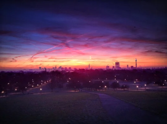 iVisit.... Primrose Hill @ Sunrise 