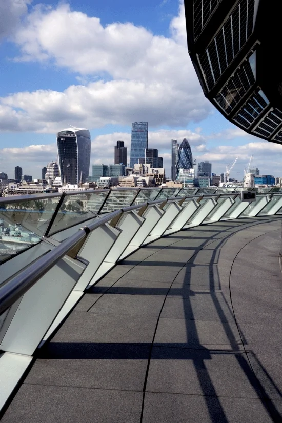 iVisit.... London's Living Room