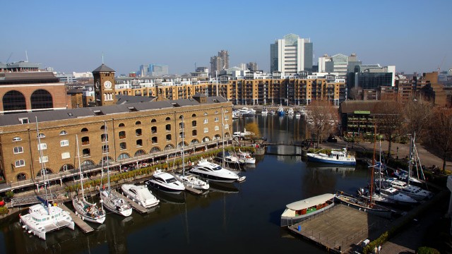 iVisit.... St Katharine Docks