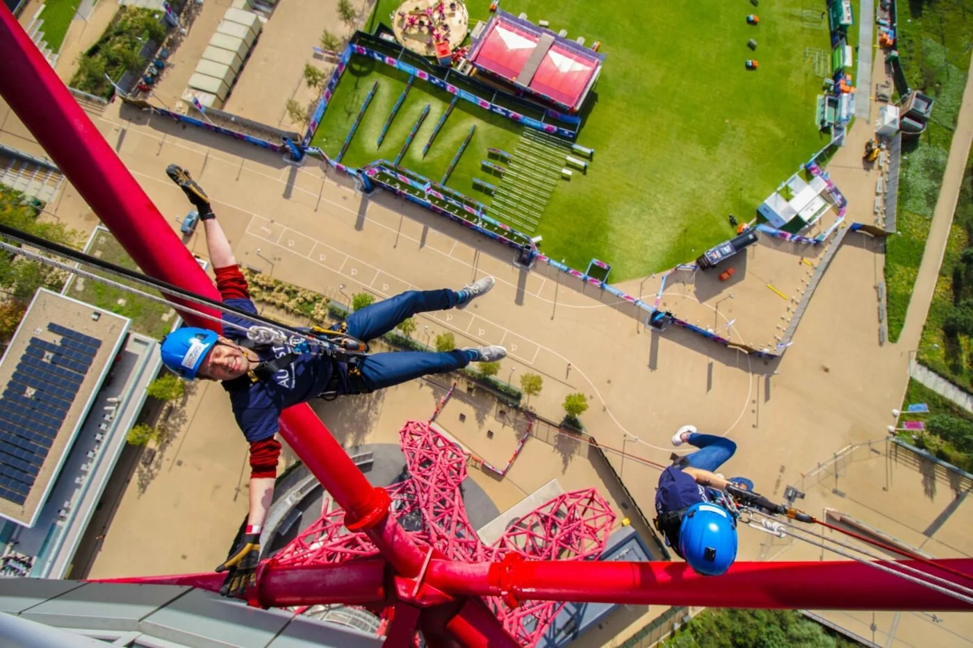 iVisit... Abseil the UK’s tallest sculpture