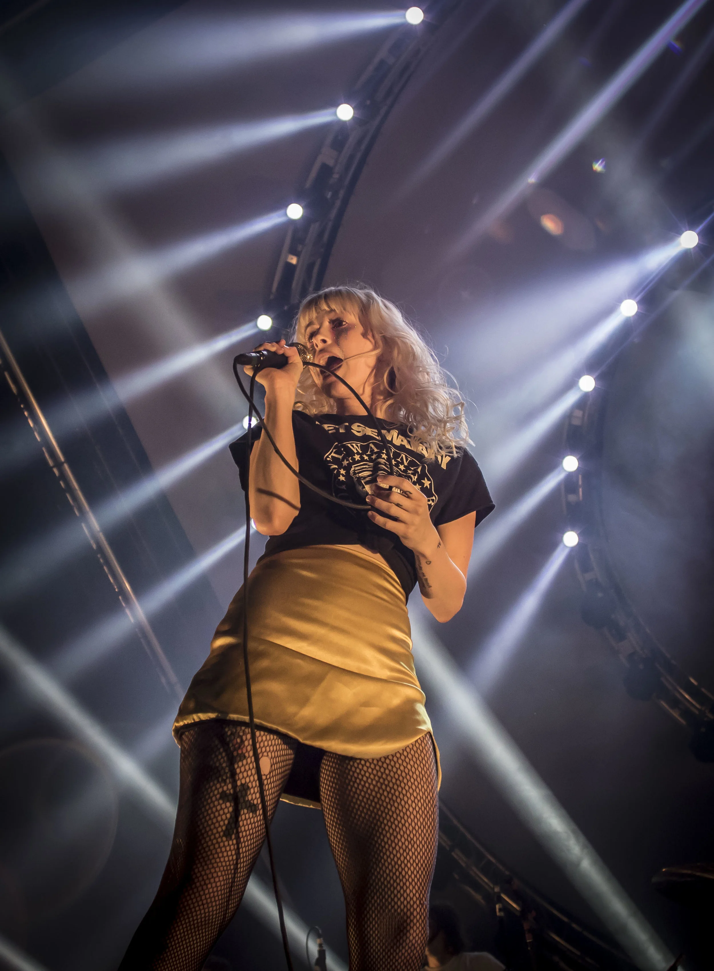 PARAMORE_9.jpg