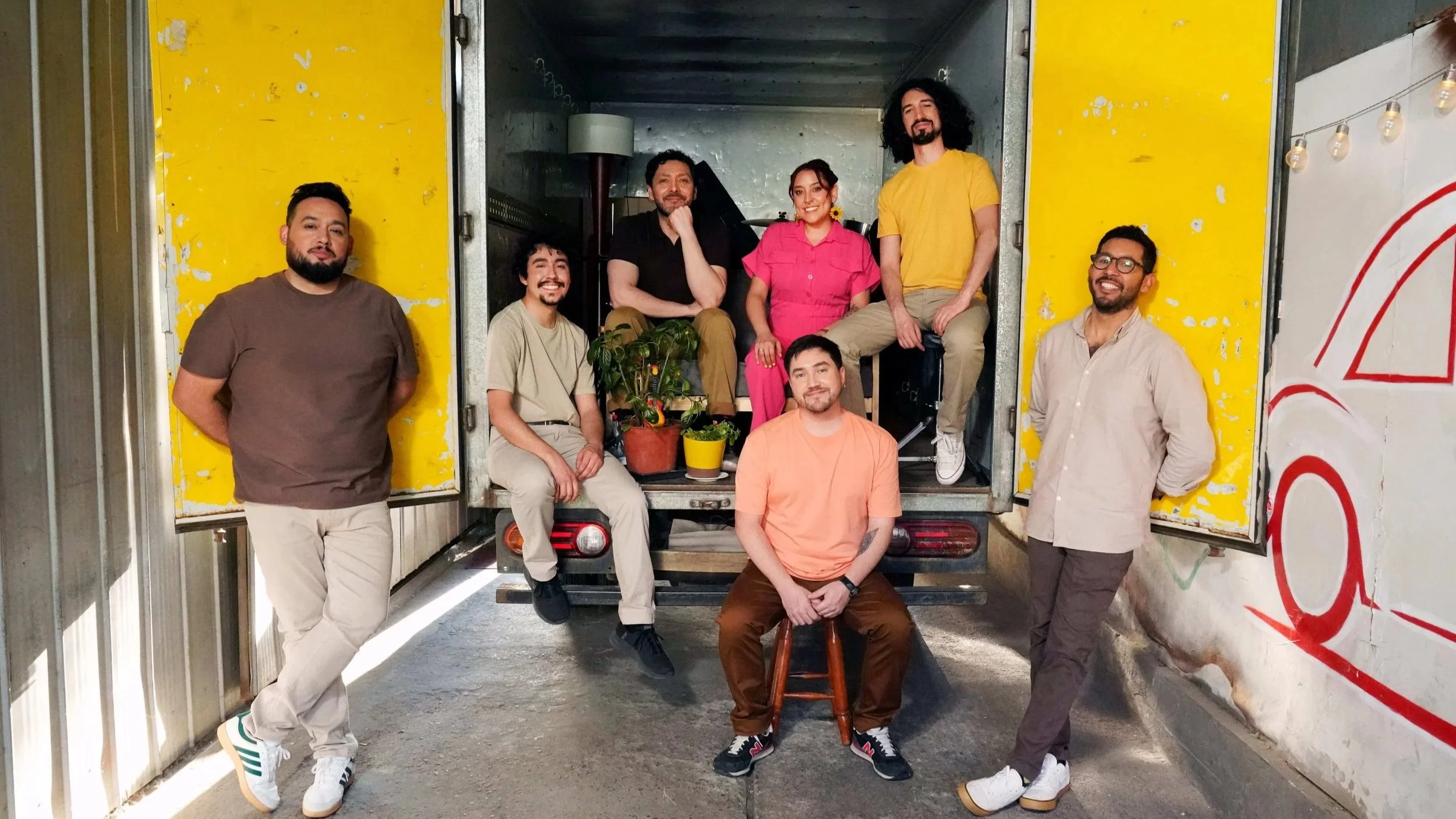 ZONA COSTERA PRESENTA “NO PIENSO EN TI”