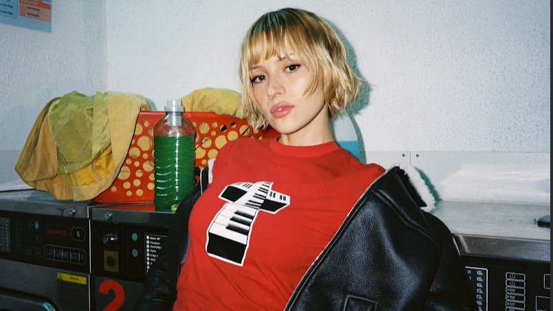 ANGÈLE REGRESA Y LANZA “WHAT YOU WANT”