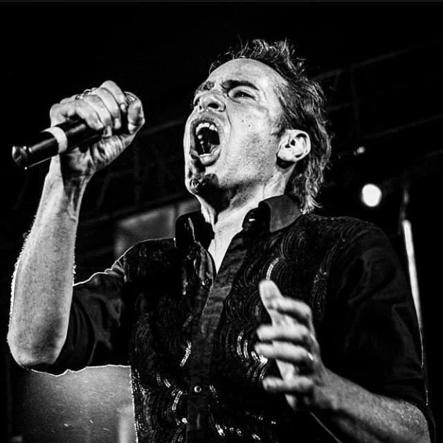 HECTOR QUIJADA FOTO1.jpg