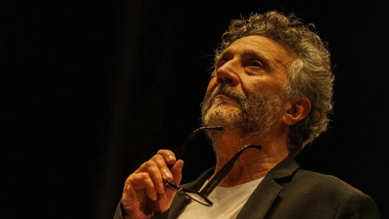 FITO PAEZ INAUGURÓ “CASA PAEZ” CON UN CONCIERTO SINFÓNICO 