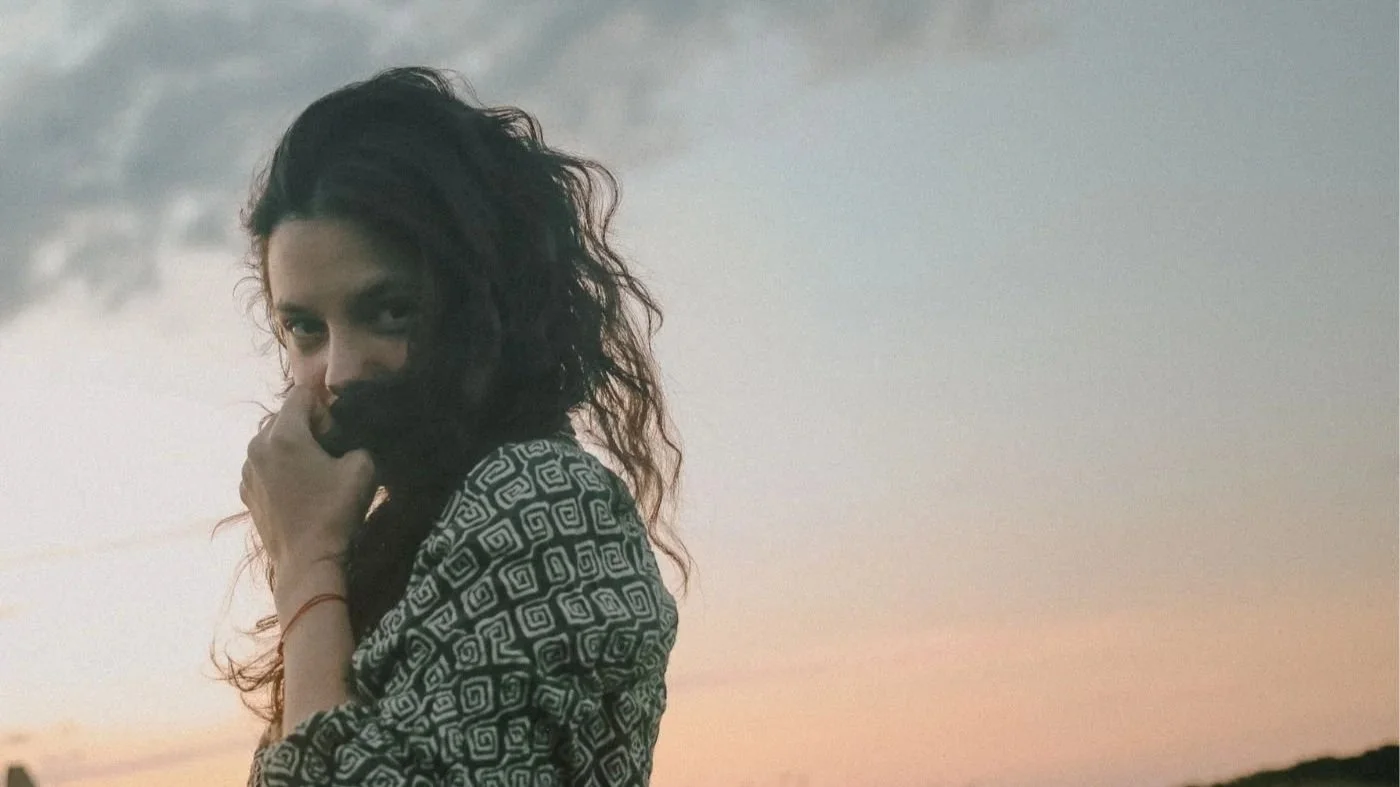 MADAME RÉCAMIER PRESENTA EL SINGLE Y VIDEOCLIP "CURSI COOL"