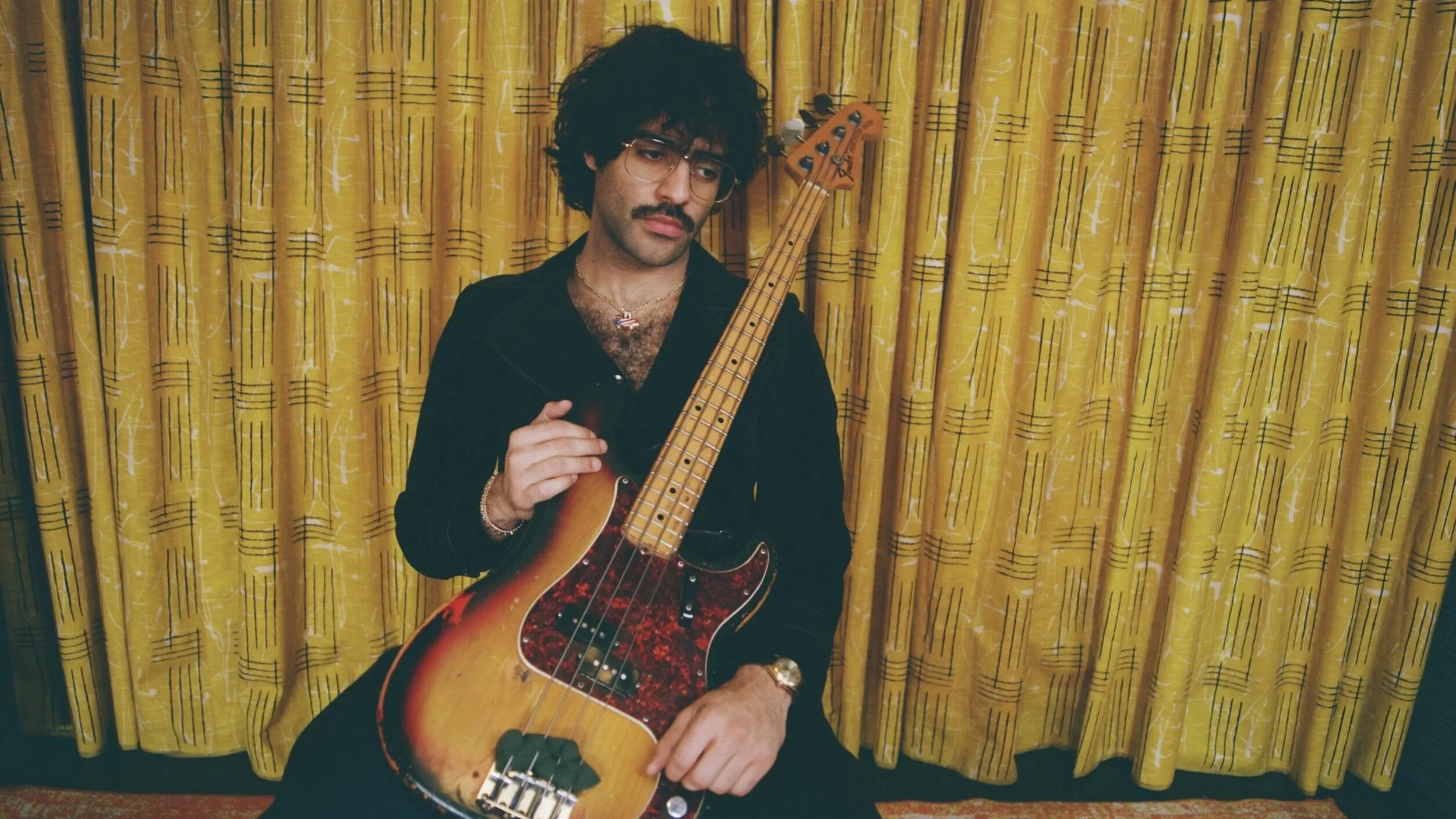 54 ULTRA LANZA SUS NUEVOS SENCILLOS “TURNAROUND” Y “I'M HOOKED”