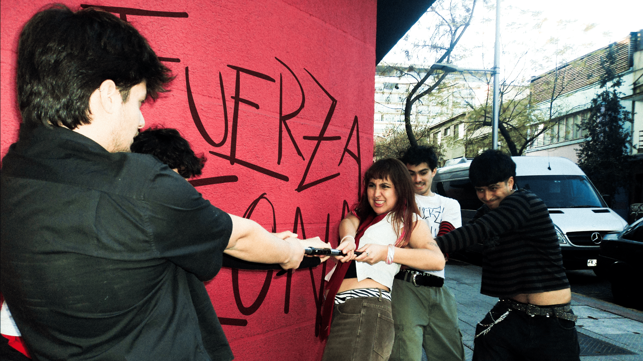 CUANDO EL HUMOR TAMBIÉN SANA: CARLA MARTÍNEZ PRESENTA "FUERZA LEONA"