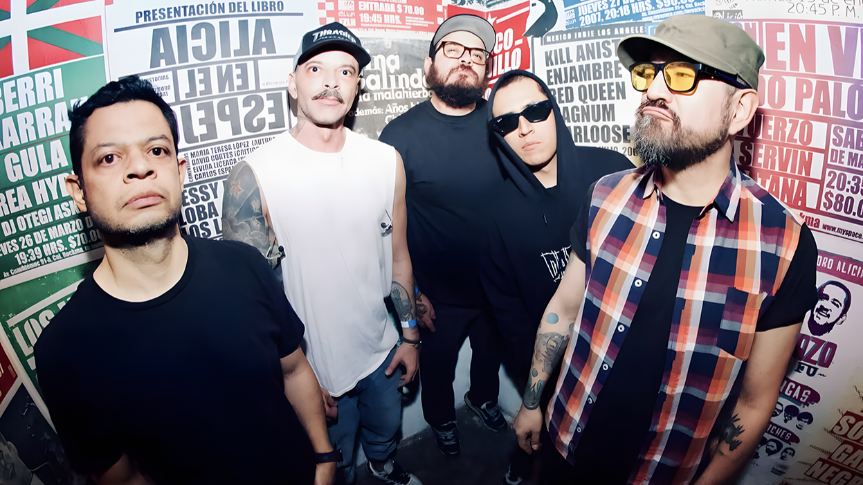 GULA PRESENTA “ENTRE CANTOS Y MOSHPIT”