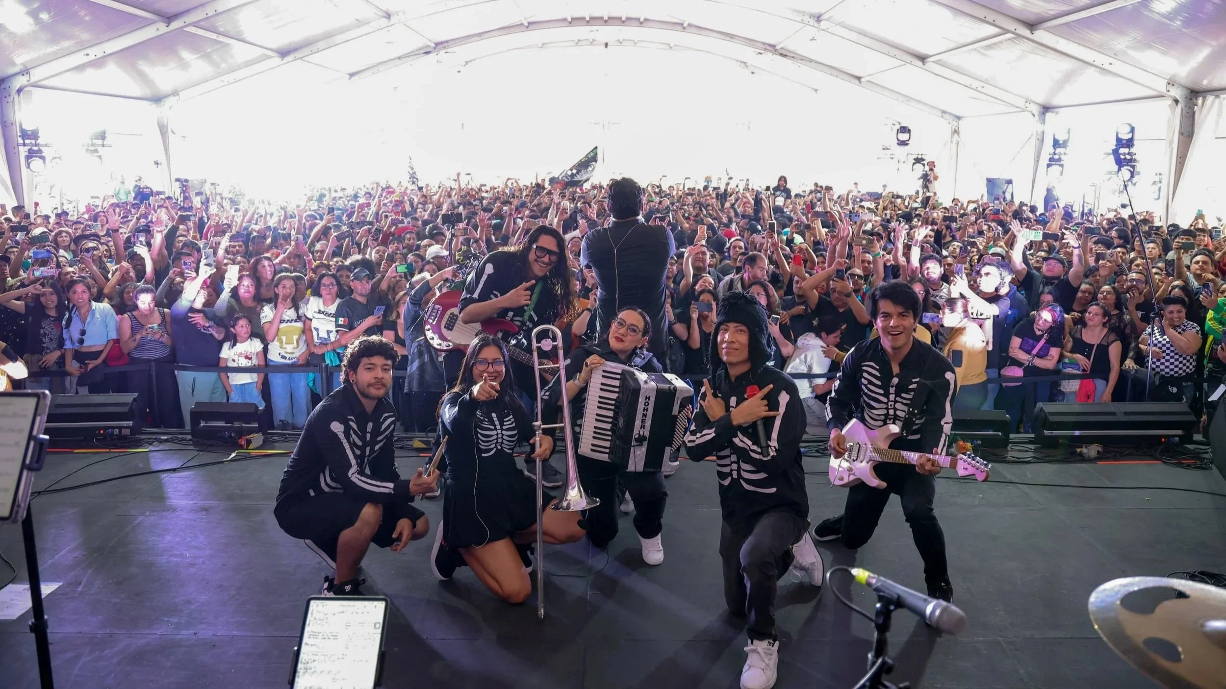 SALÓN VICTORIA LLENA DE SKA LA FERIA DEL LIBRO DEL ZÓCALO 2026