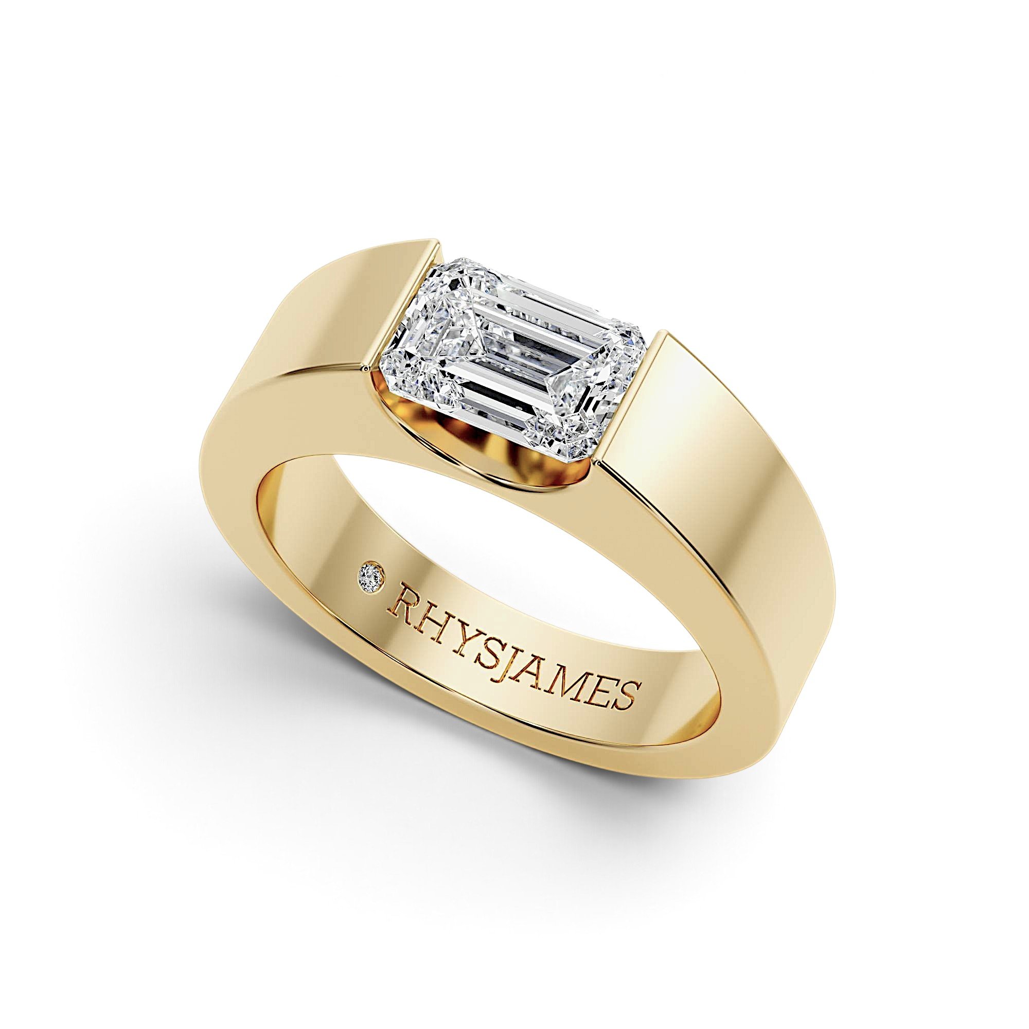 Supernova SE Diamond Ring in YG_3D16_Carousel-Photoroom.jpg