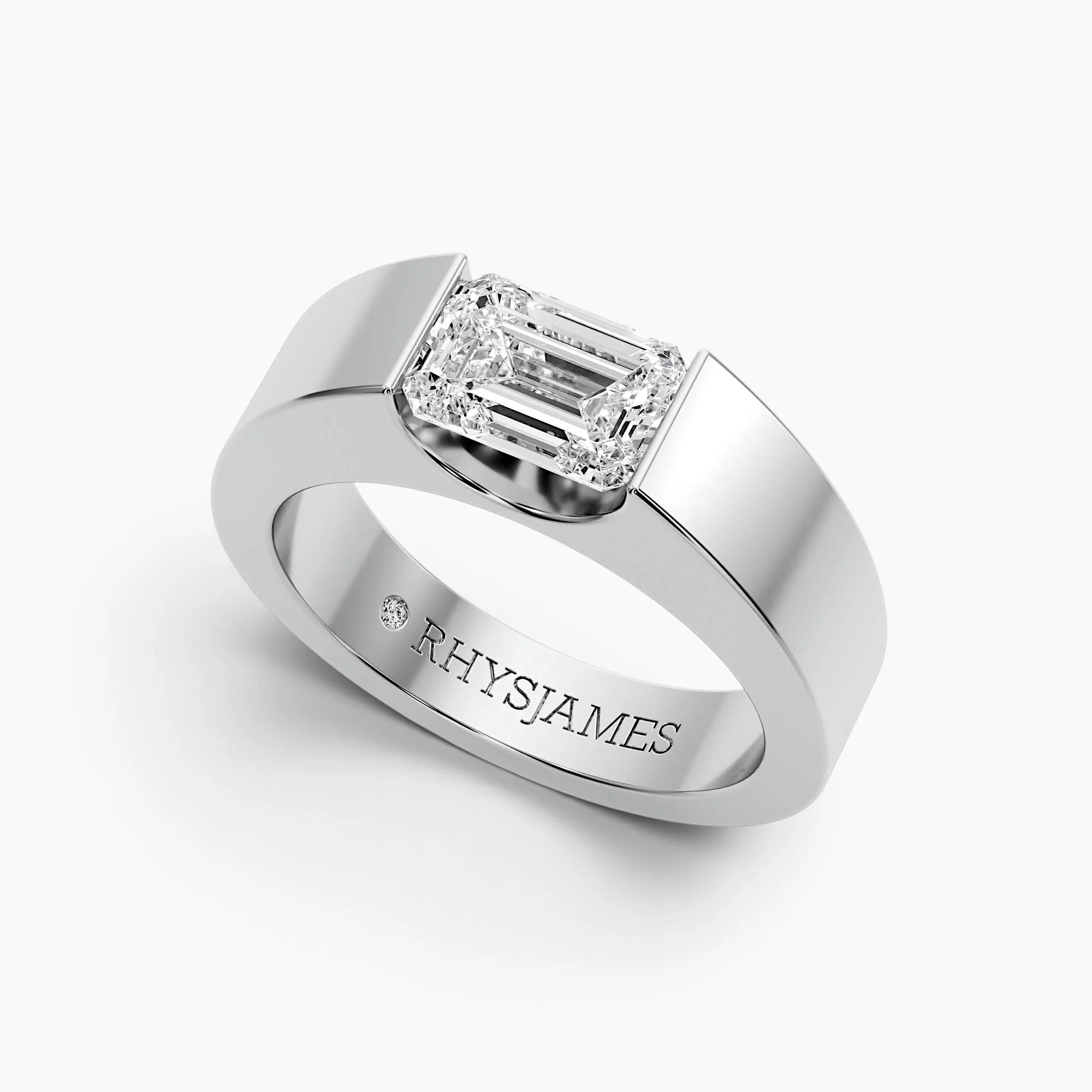 Supernova SE diamond ring in platinum angled view