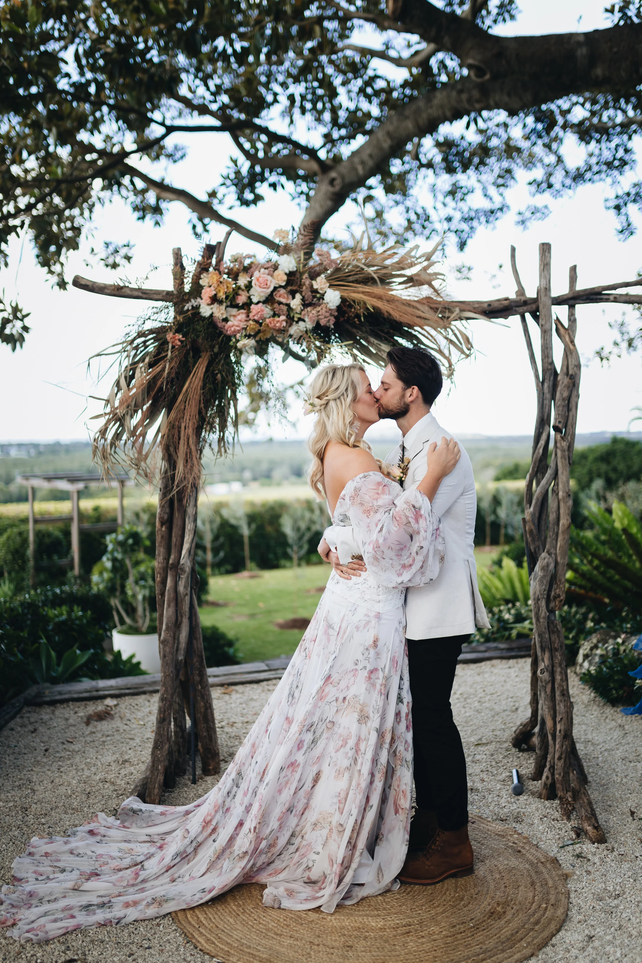 HOLLIE &amp; JACOB