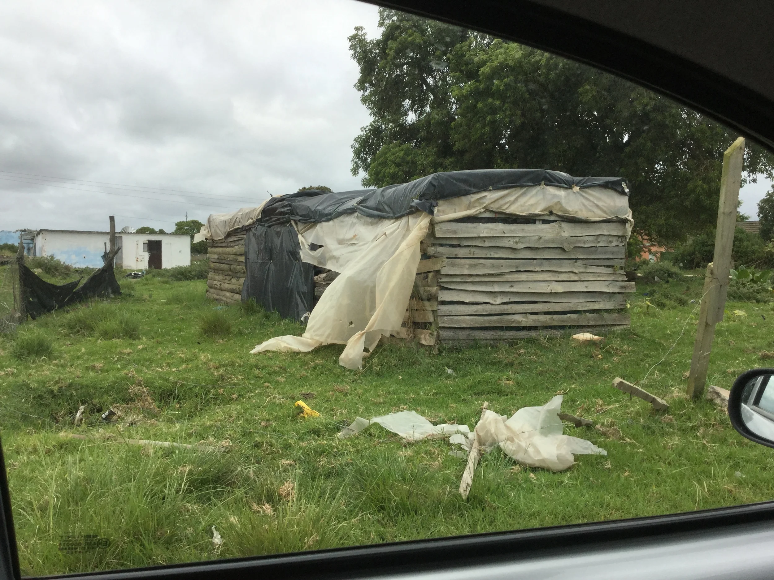 Hut in Thembulethu 