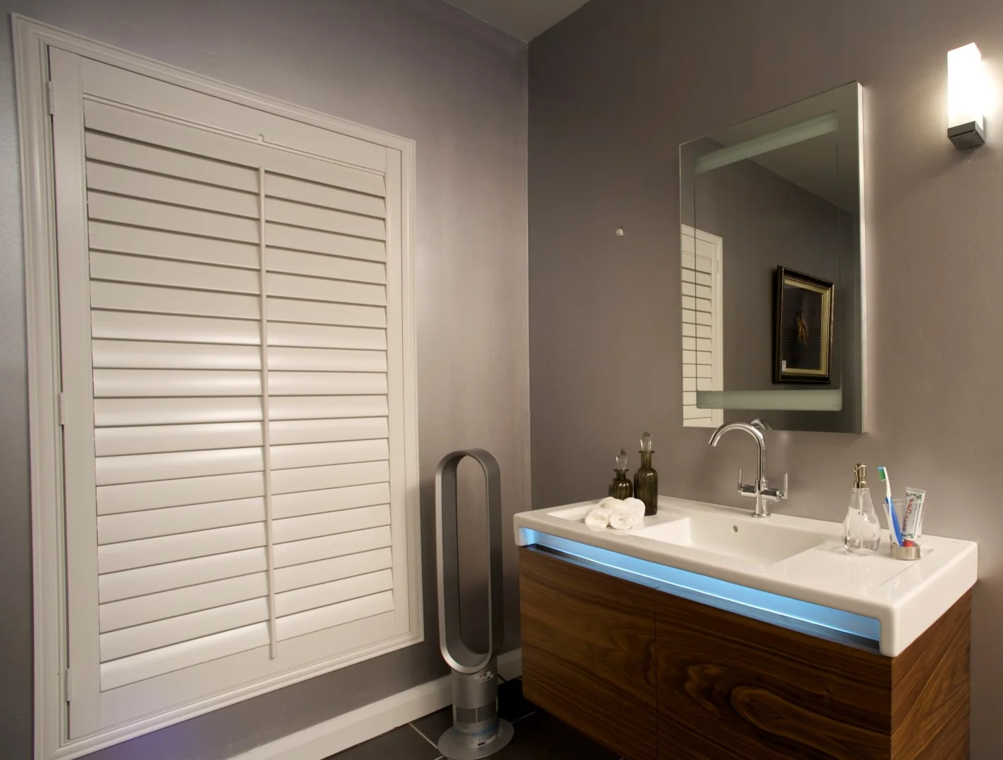 Full Length Shutter Blinds in a Bathroom