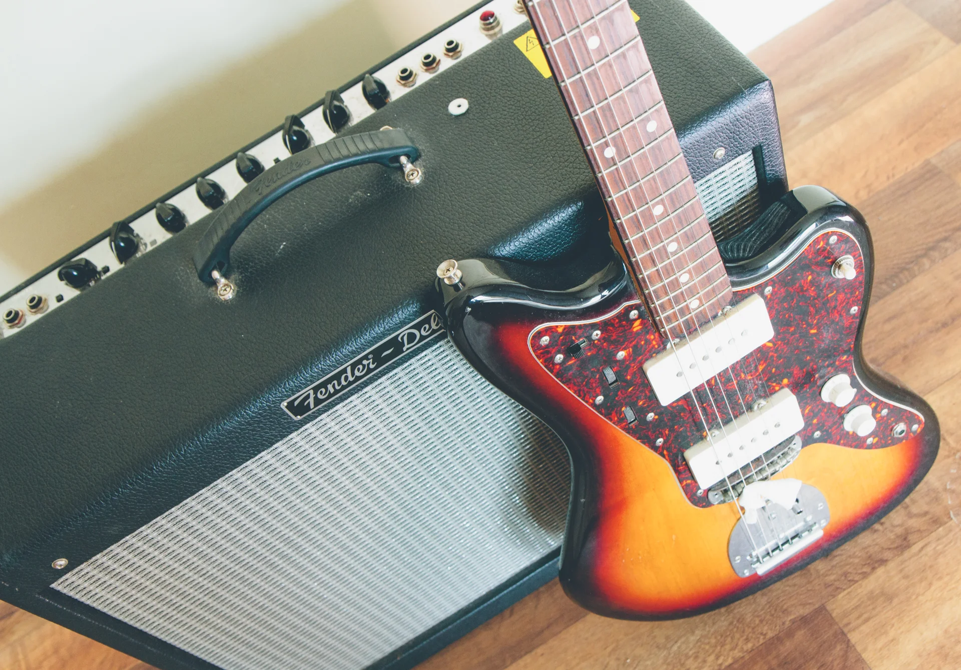 FENDER DELUXE / FENDER JAZZMASTER