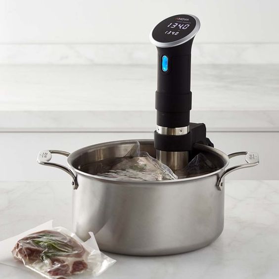   Anova Sous Vide Precision Cooker w WiFi  