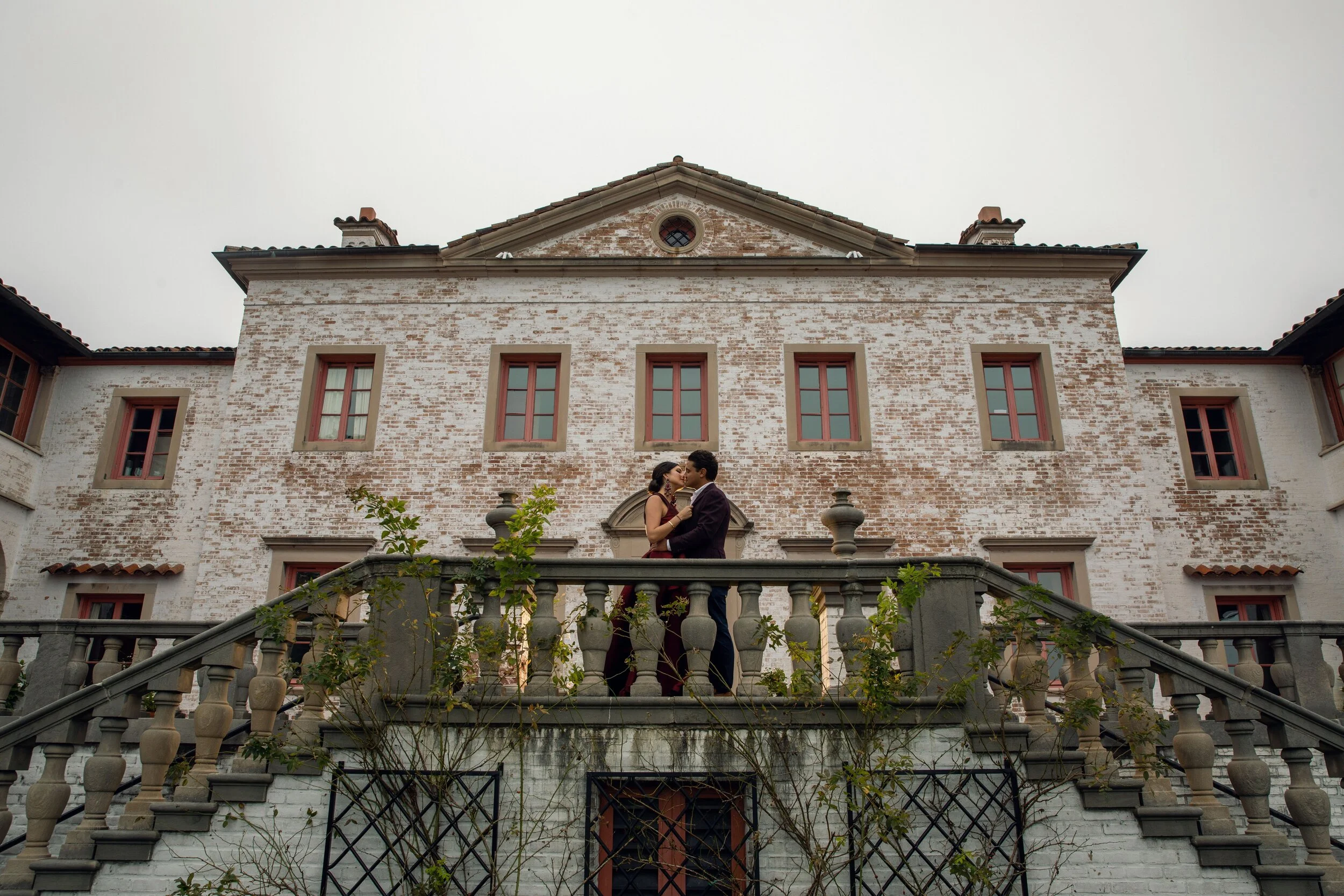 engagement photos destination unknown couple.jpeg