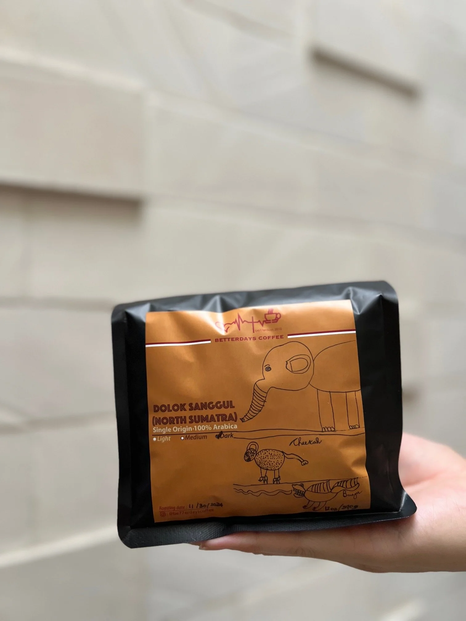 Dolok Sanggul Dark Whole Bean.jpg