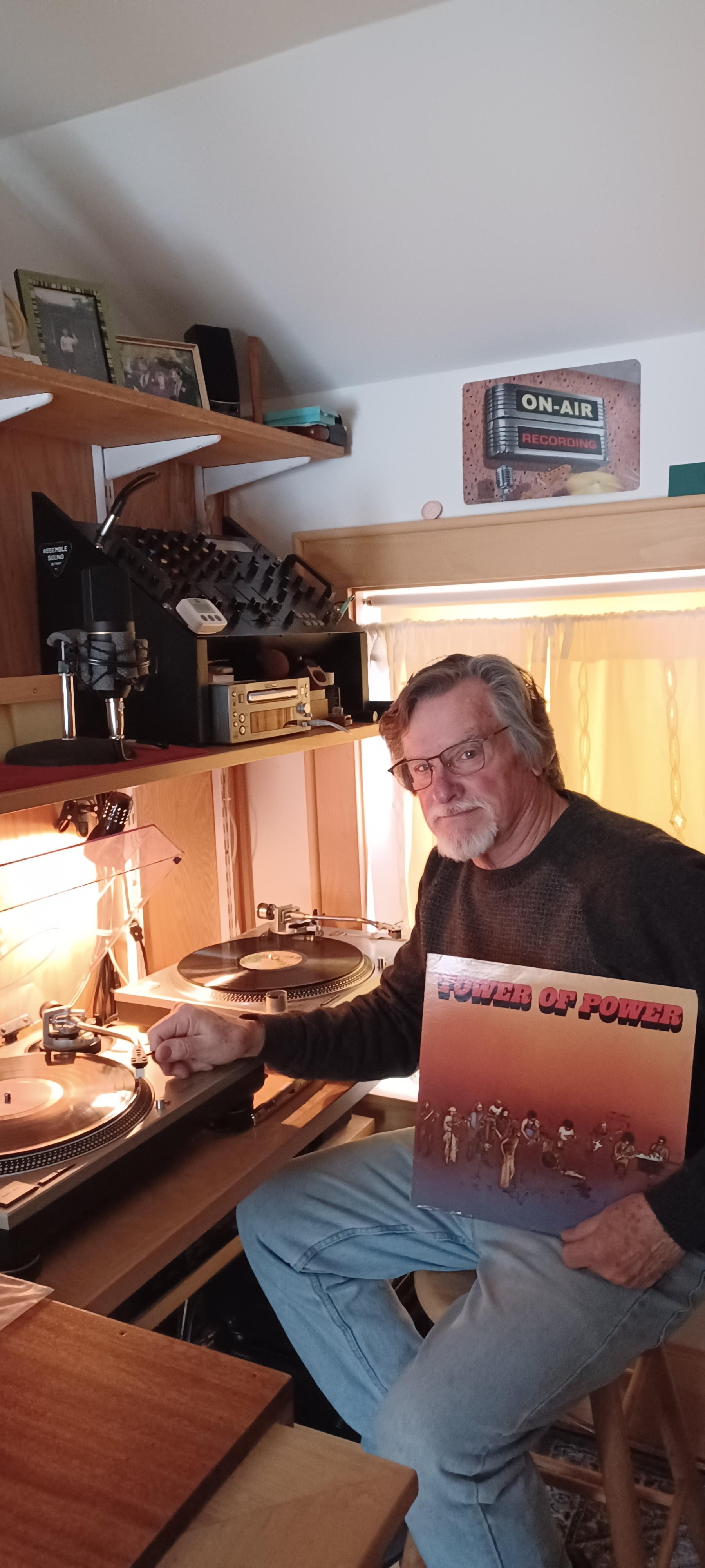 Vinyl Hour's Kyle Swan at his home studio.
