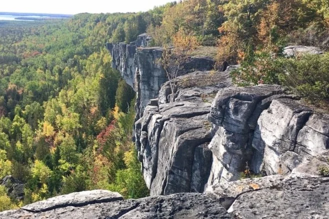Niagara Escarpment, Cup and Saucer Trail (Photo: CBC )