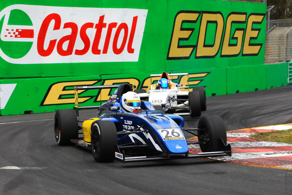 Will battles with Harry Hayek during the Gold Coast F4 round