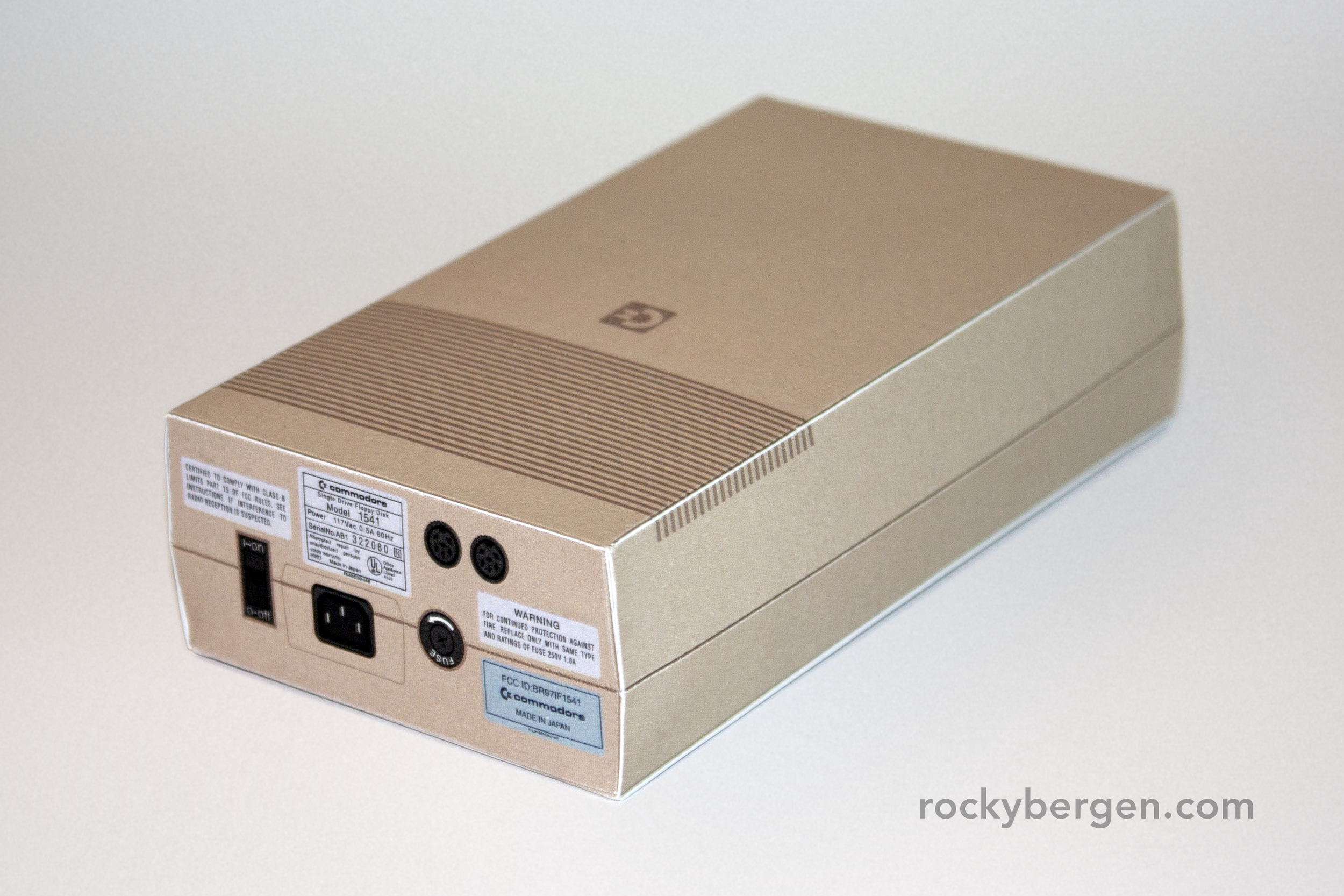 This drive would make my C64 a killer games machine.