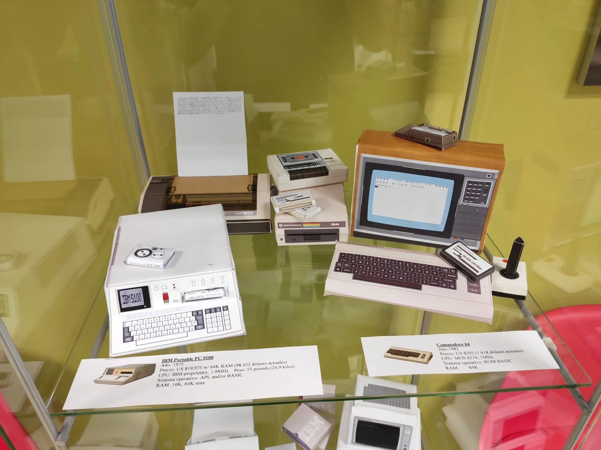 Small Paper Computer Covid-19 Fundraiser in Spain - Tiny Paper Computers Auctioned Off for ...