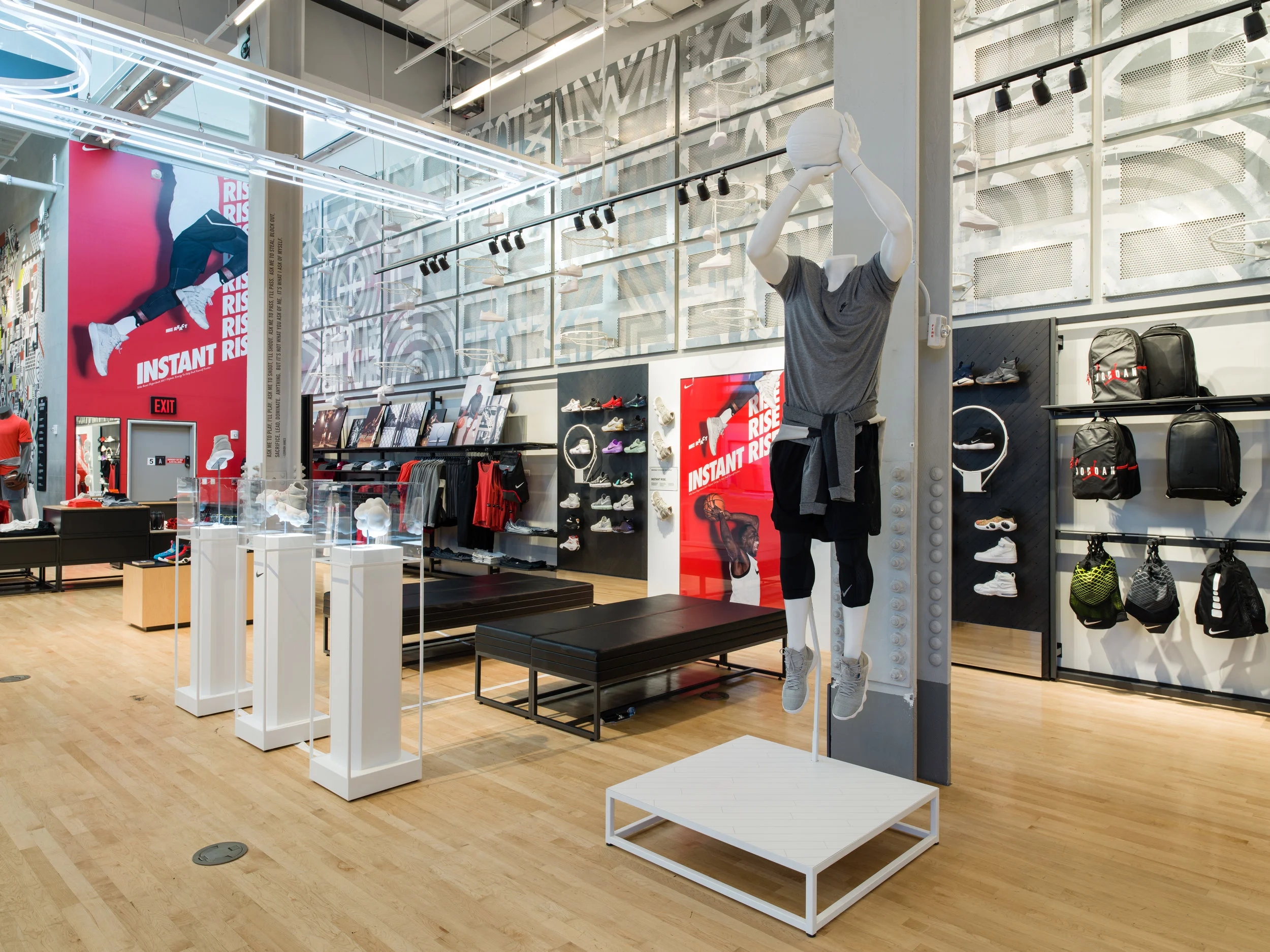 20170809_nike_soho_5th_flr_0011737.jpg