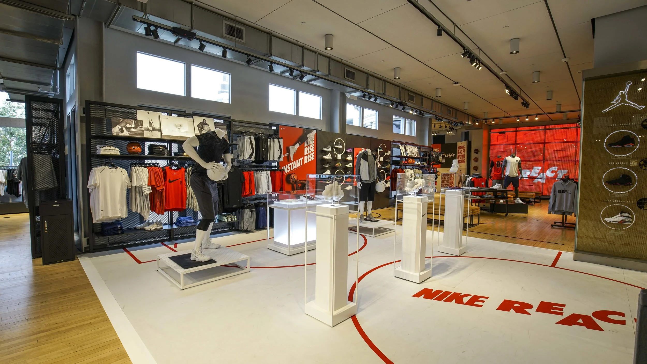 REACT The  Grove low res_25.JPG