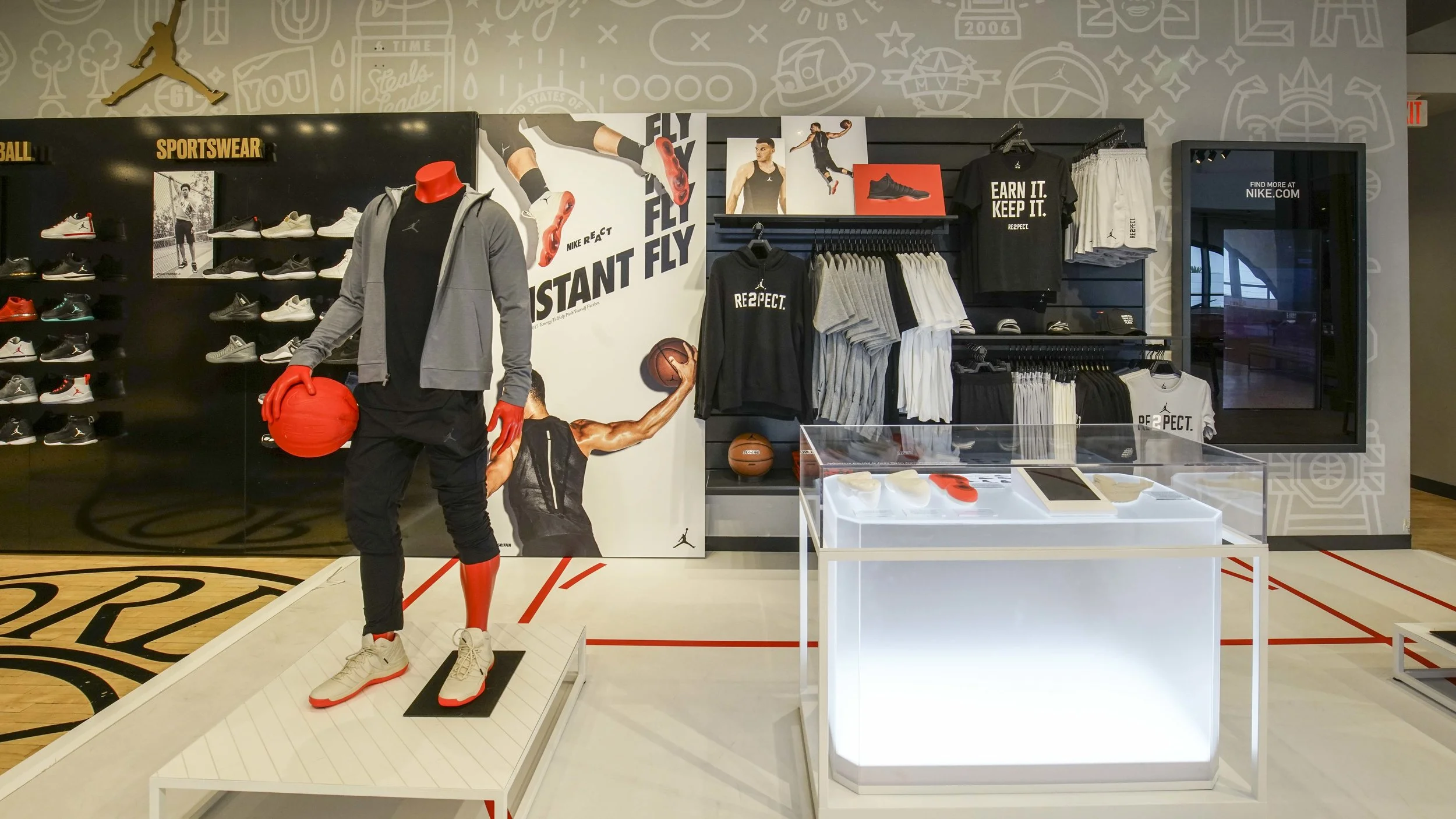 REACT The  Grove low res_32.JPG