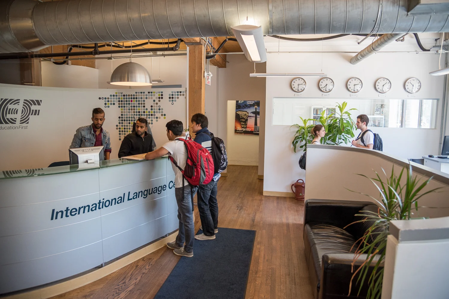 Mark Michalek - Social Media Marketer 1-5.jpg