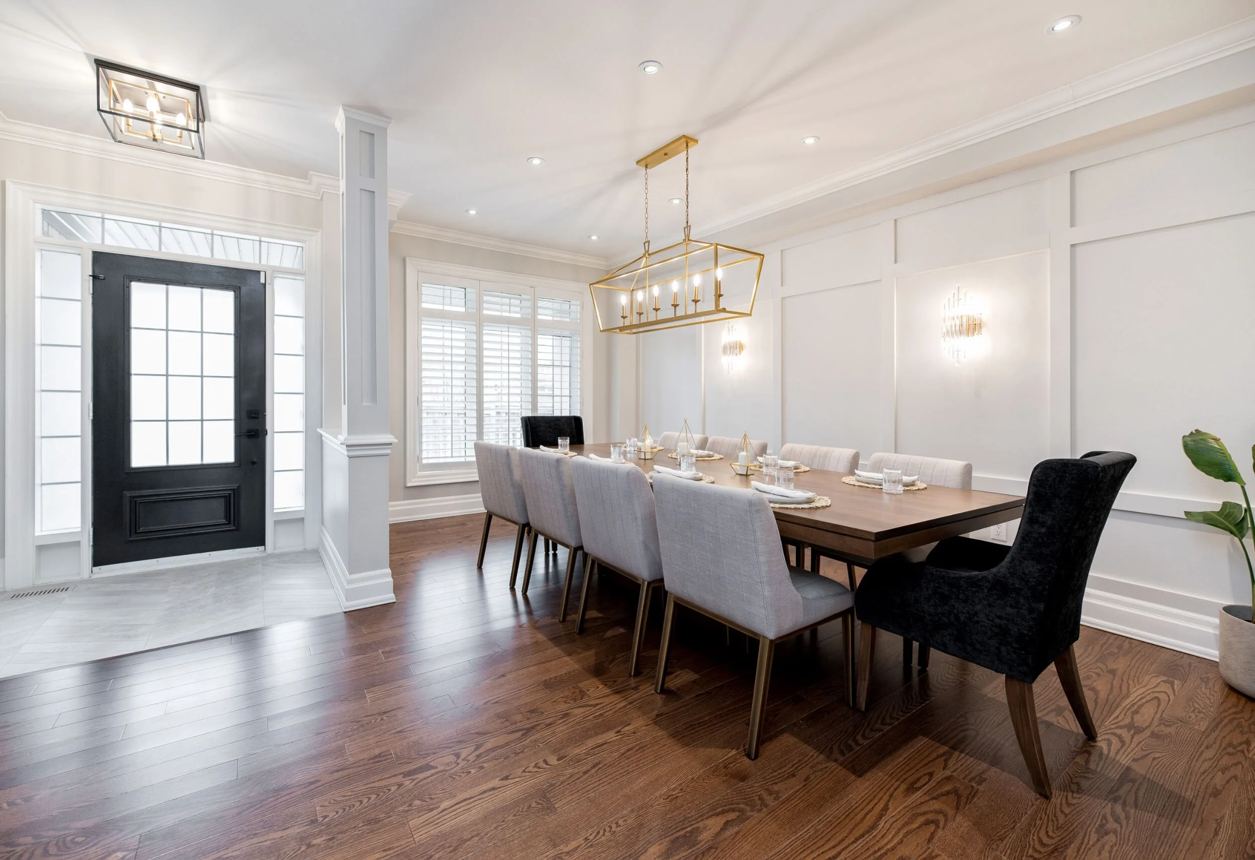 Commercial Photographer - Interiors - Dining Room Renovation.jpg
