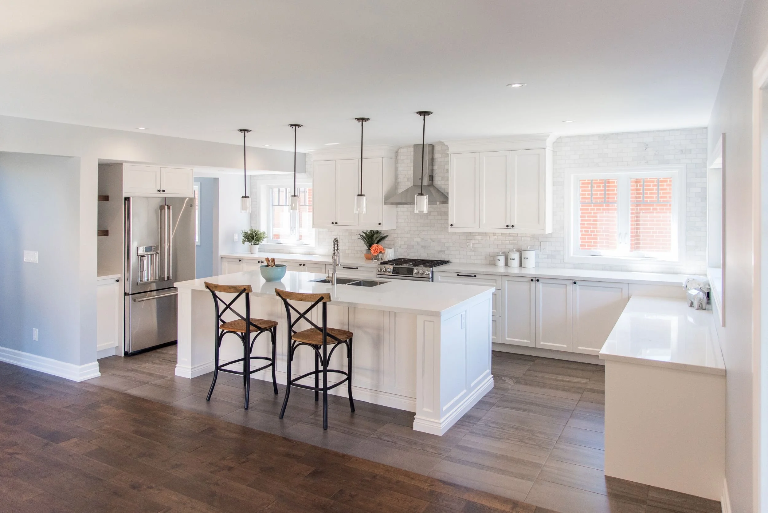 Commercial Photographer - Interiors - Toronto Kitchen design.jpg