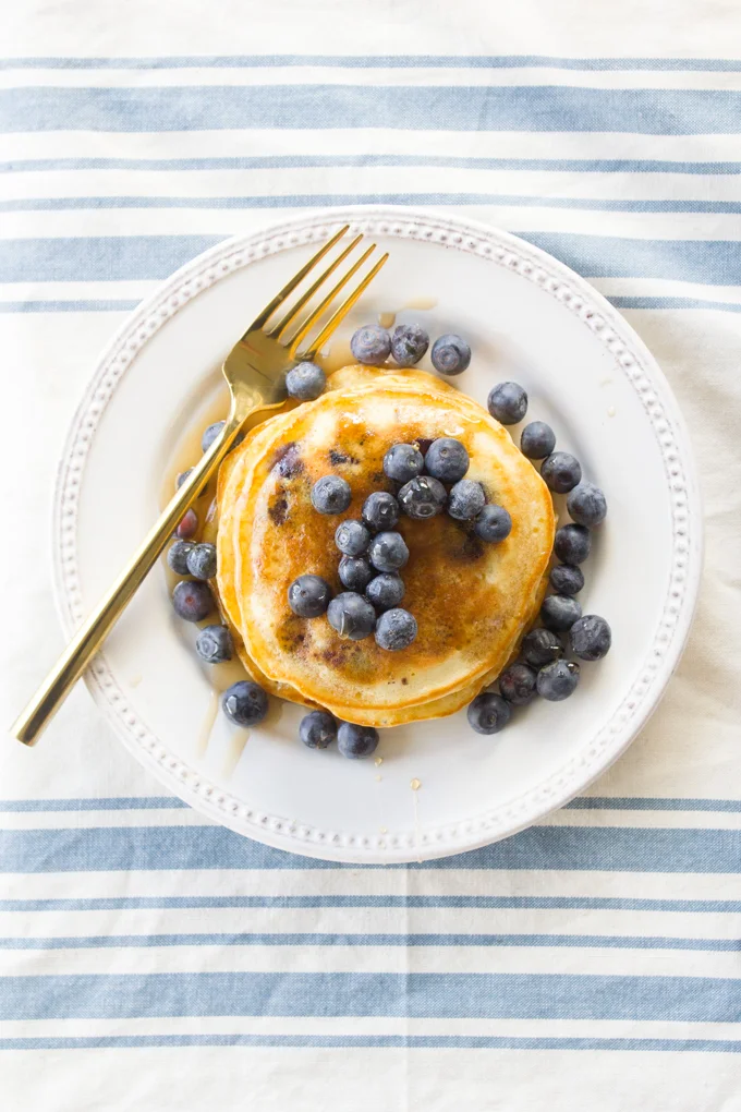 Blueberry-Pancake-Recipe-10.jpg