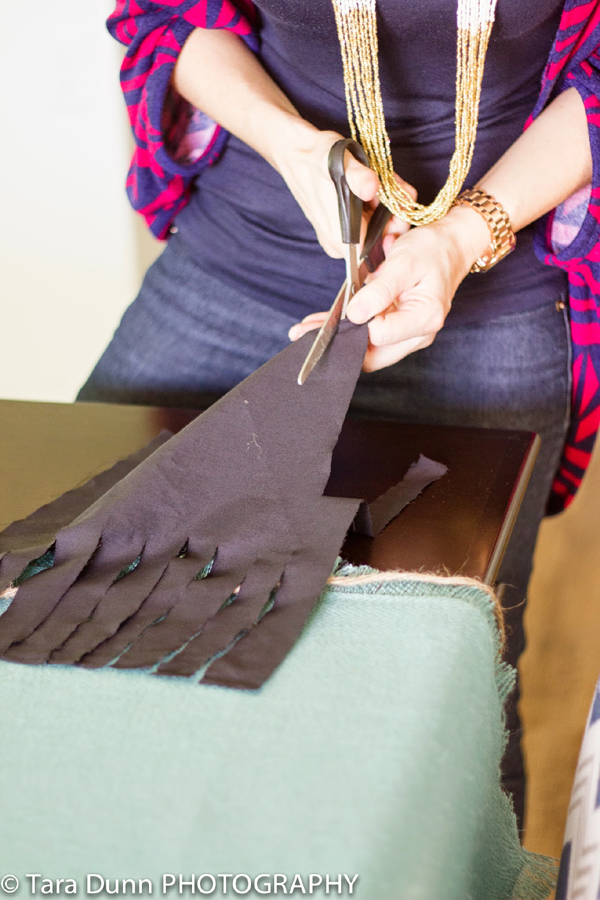 DIY-Tissue-Paper-Garland-Tutorial-004.jpg