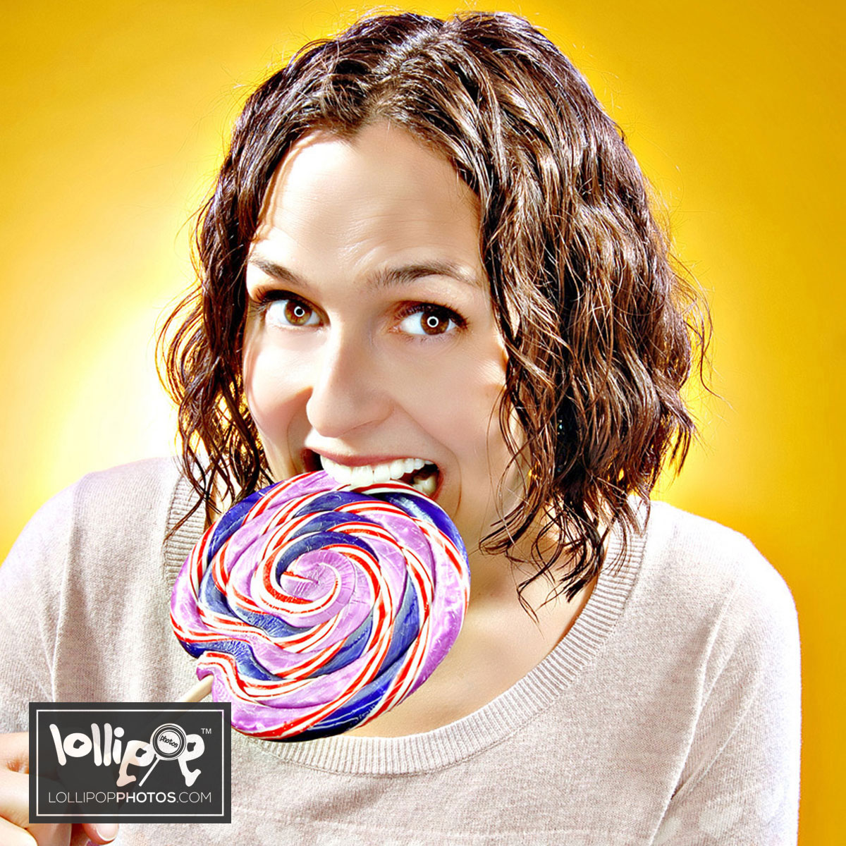 msdig-nora-canfield-lollipop-photos-304