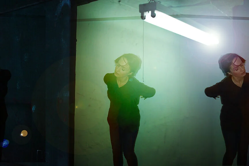flourencent_green_F_light.jpg