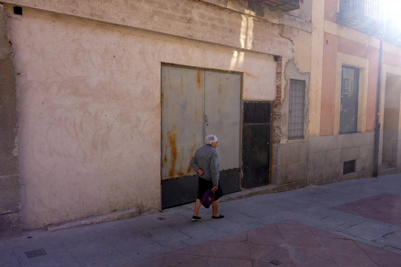 anciana_luz72.jpg