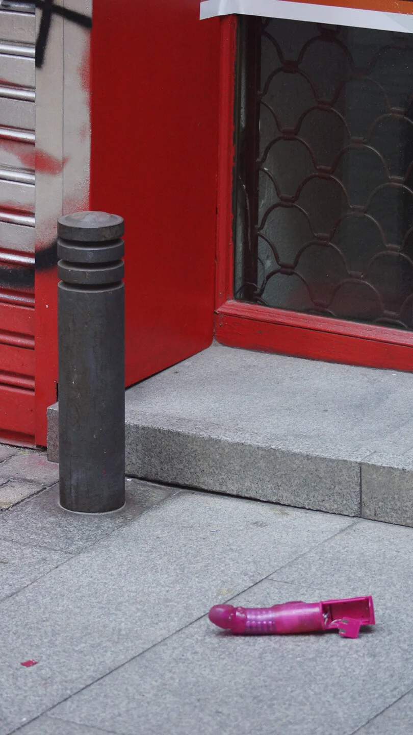 dildo72.jpg