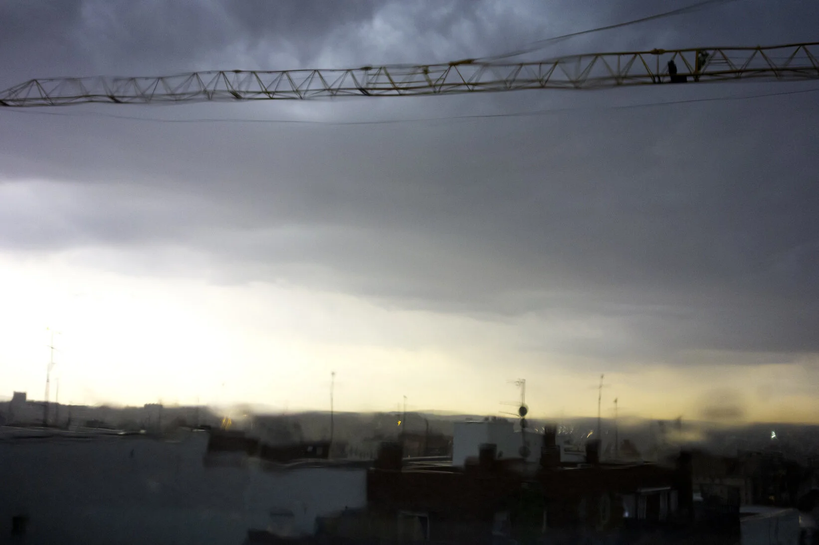 lluvia_tragaluz_b72.jpg