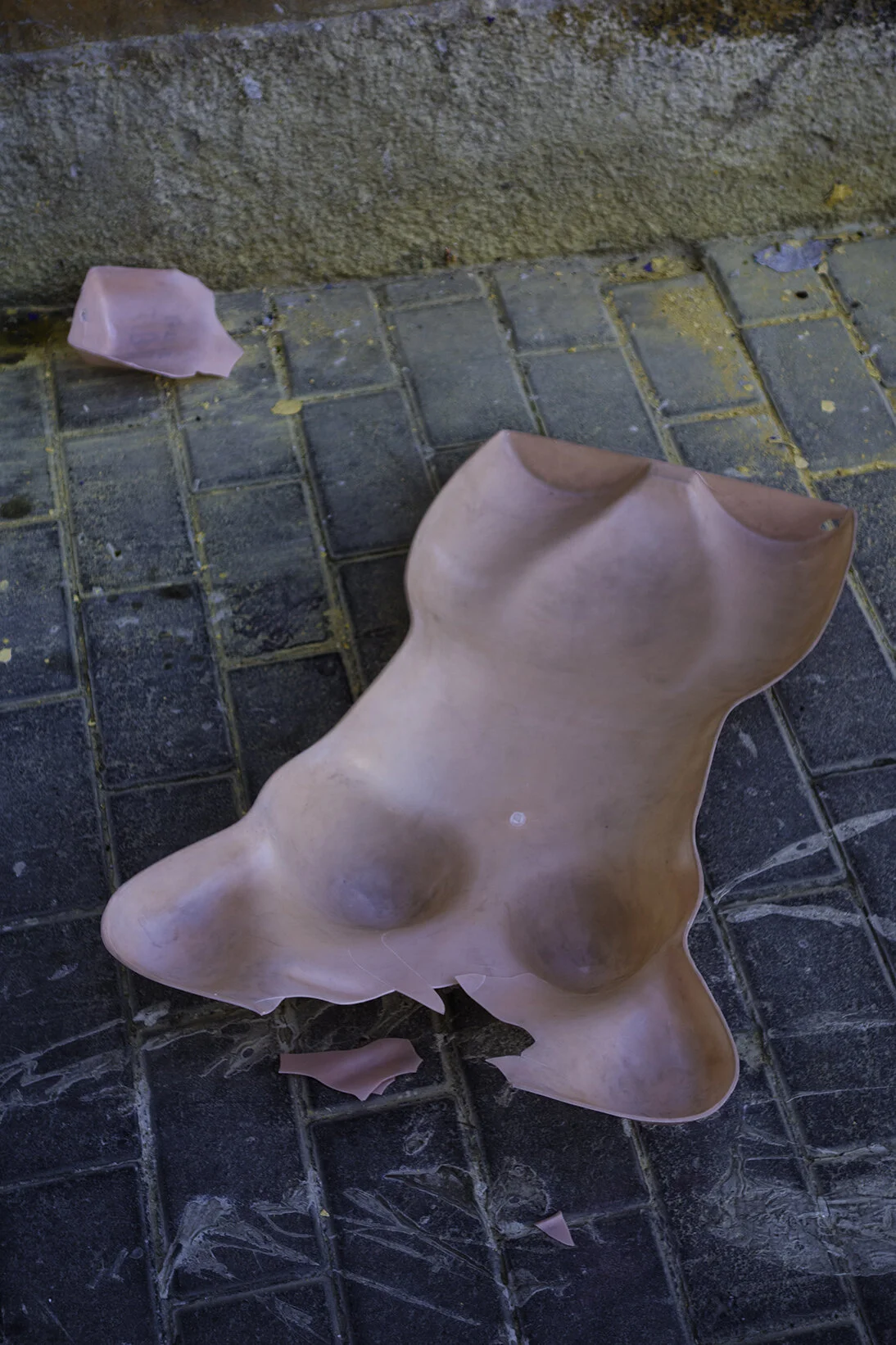 plastic_dressform72.jpg