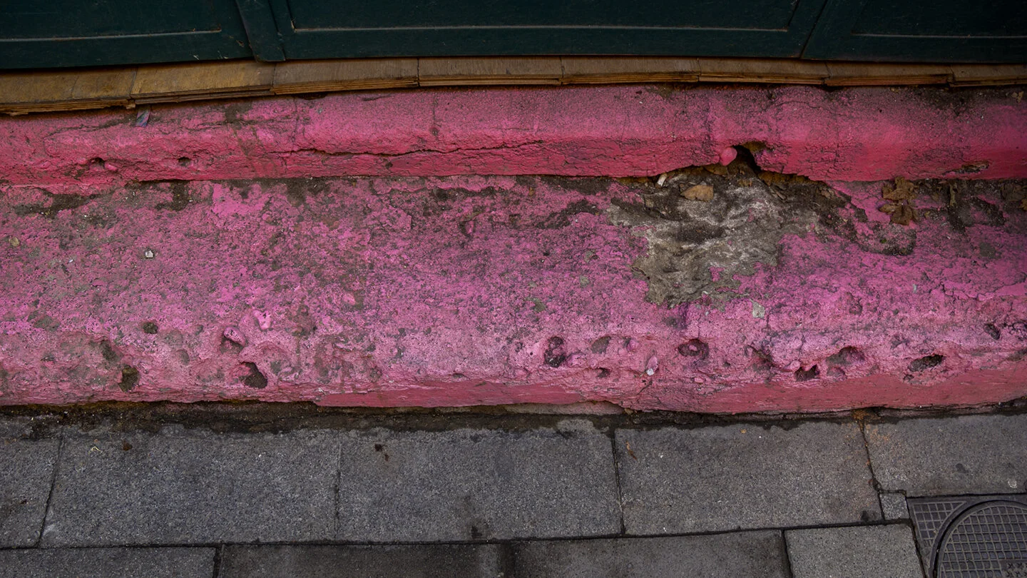 pink_line72.jpg
