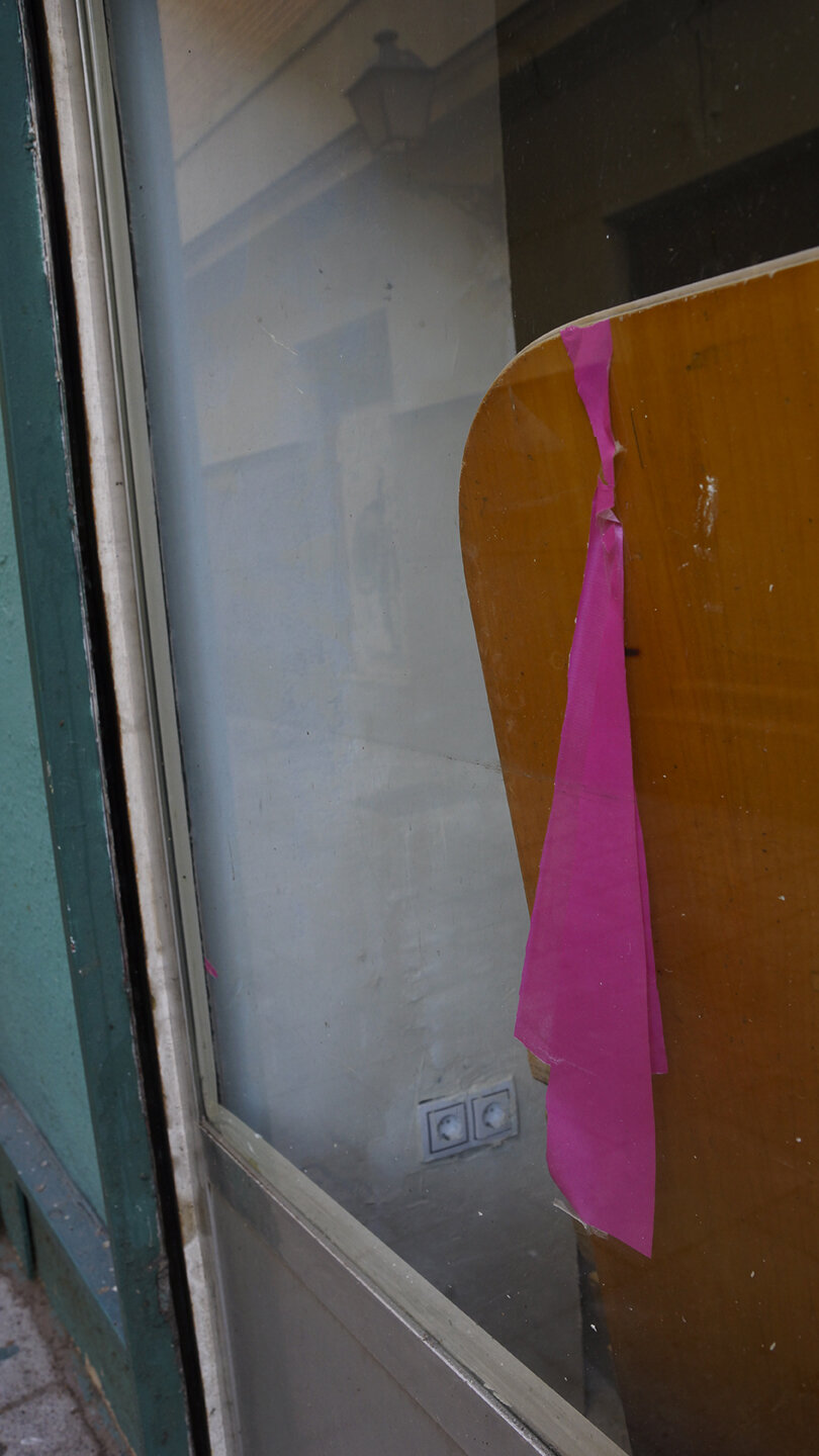 ventana_rosa72.jpg